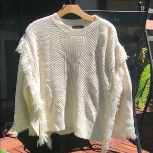 Boohoo Cream frilly Sweater S/M